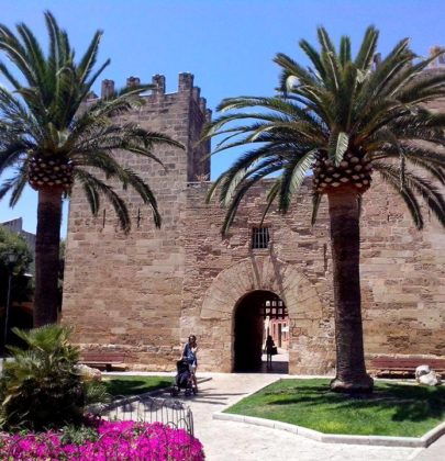 Alcudia – Stare miasto na Majorce